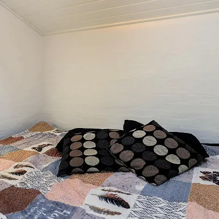 Holiday home Four-bedroom Holiday In Tranekaer 4 Skattebolle