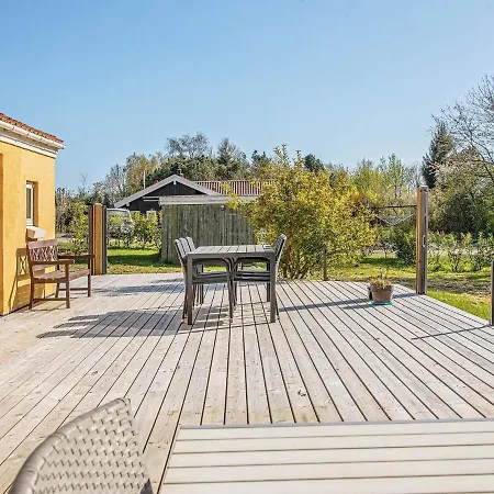 Holiday home Four-bedroom Holiday In Tranekaer 4 *
