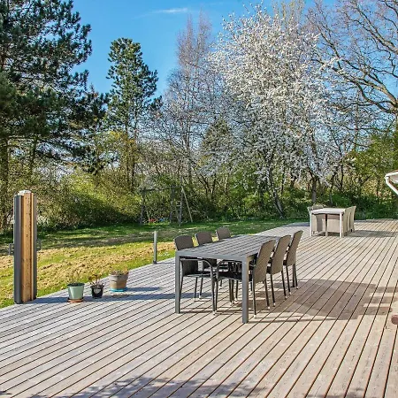 Holiday home Four-bedroom Holiday In Tranekaer 4 *
